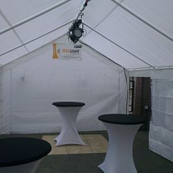 partytent-02-1560355660.jpg